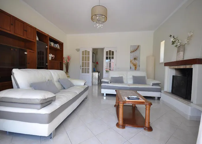 In With Private Pool Vilamoura