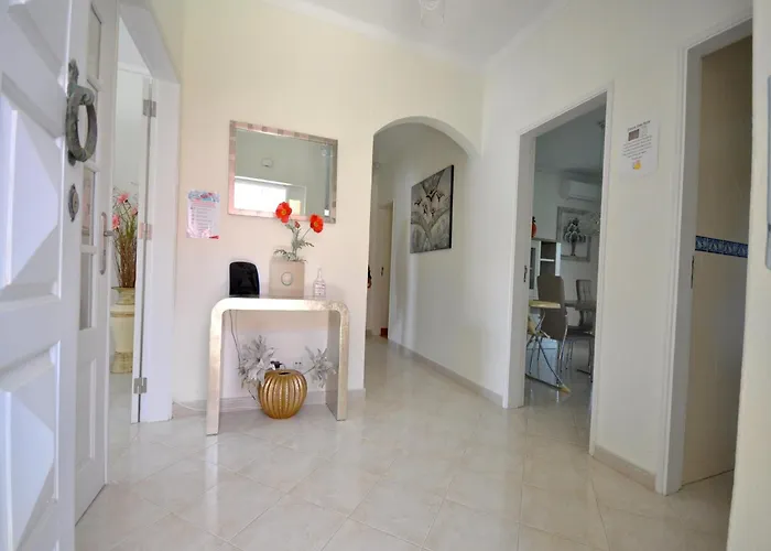 In With Private Pool Vilamoura