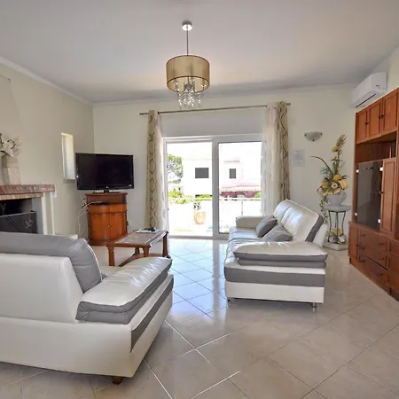 Spacious In The Of With Private Swimming Pool *