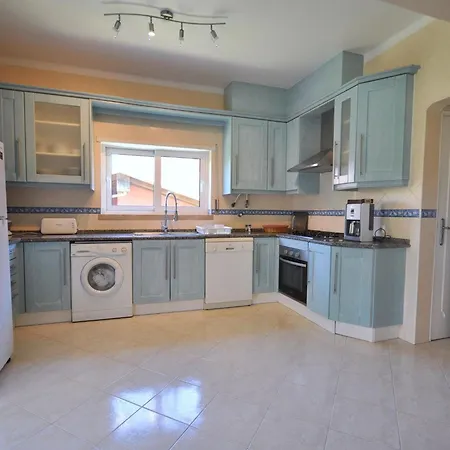 Spacious In The Of With Private Swimming Pool * Vilamoura